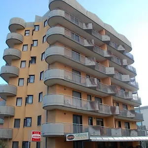 Отель Campus