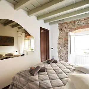 Гостевой дом La Torre House