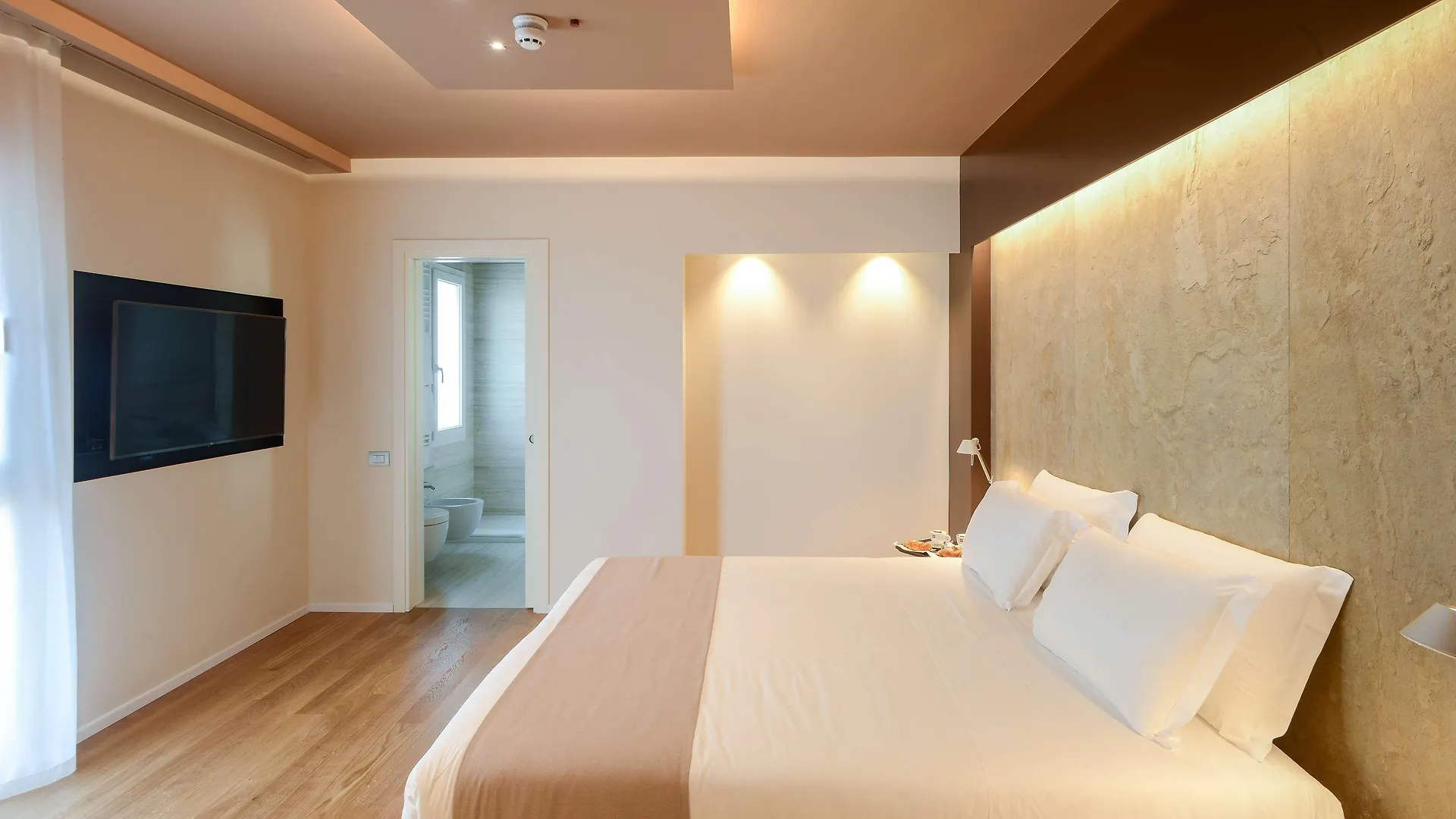 Best Western Plus Hotel Bologna Mestre 4*,  Italy