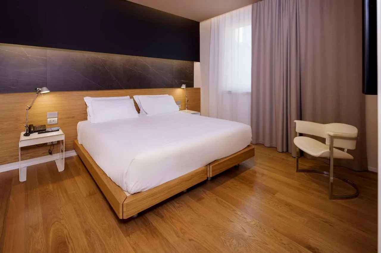 Best Western Plus Hotel Bologna Mestre 4*,  Italy